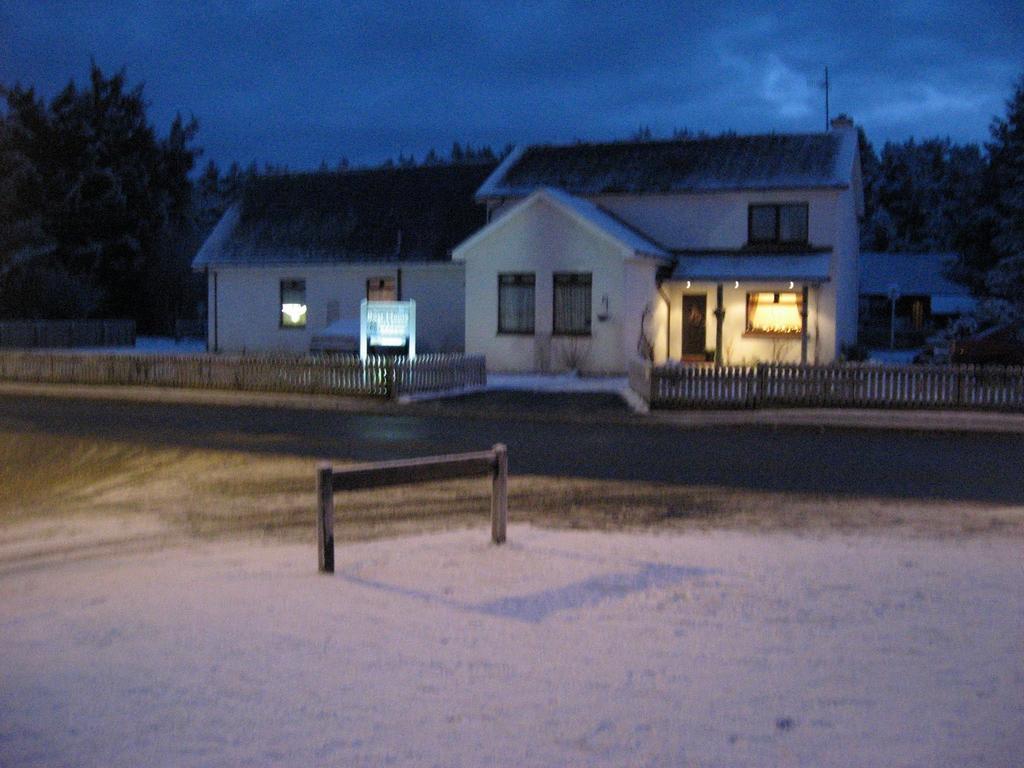 The Boat House Guesthouse Boat of Garten Exterior photo